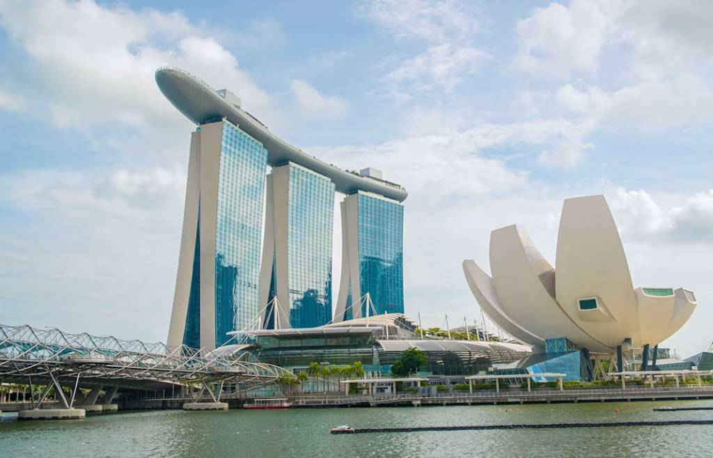 Marina Bay Sands dan SkyPark yang Menakjubkan